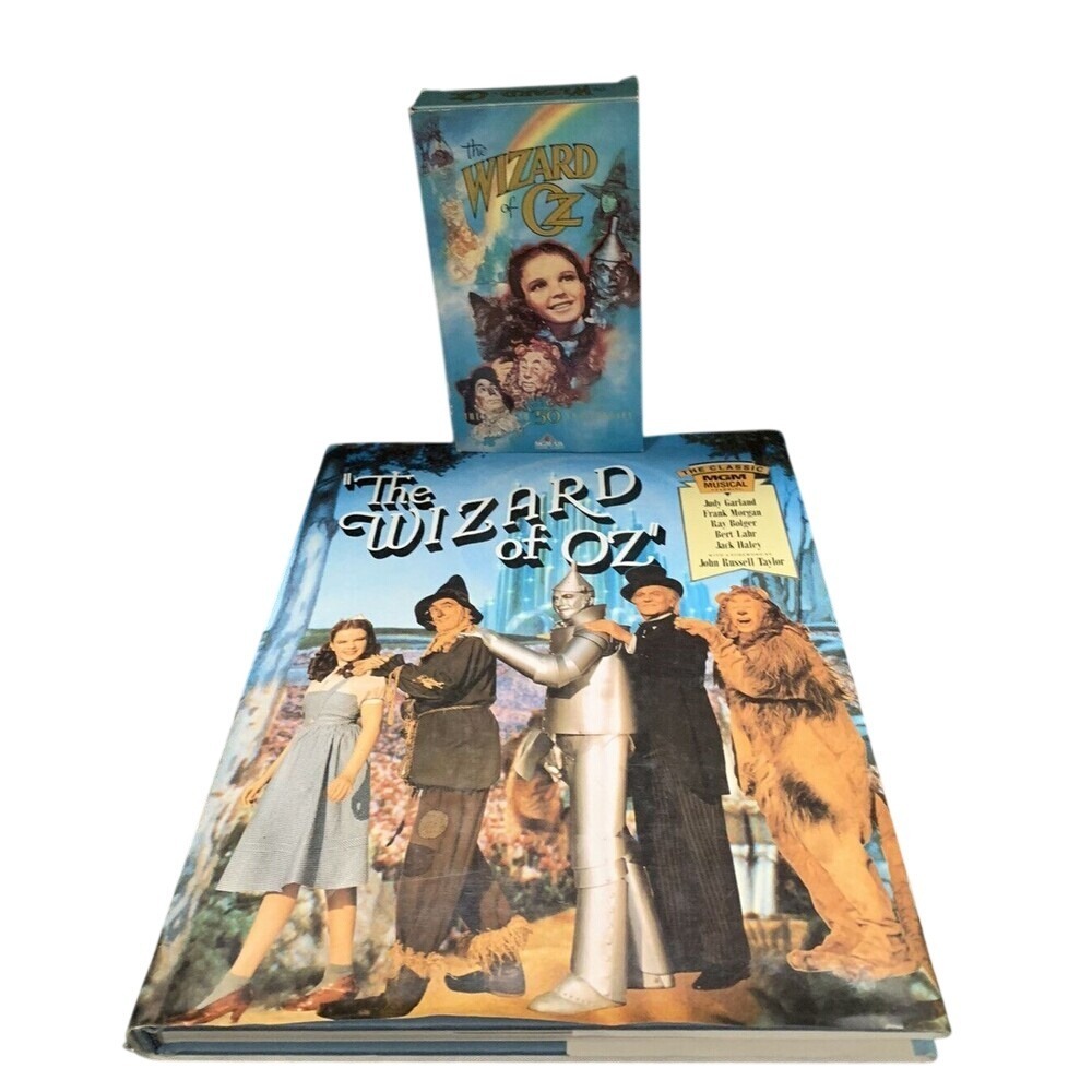 MGM The Wizard of Oz Book & VHS Set‎ Unisex OS Blue 50th Anniversary Collector